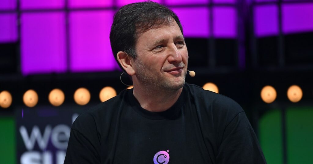 Renuncia el CEO de Celsius, Alex Mashinsky